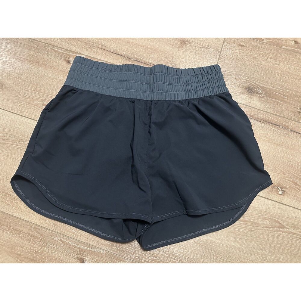 Women's Nike One High Rise Athletic Shorts Black/Gray XL Worn Once EUC!
